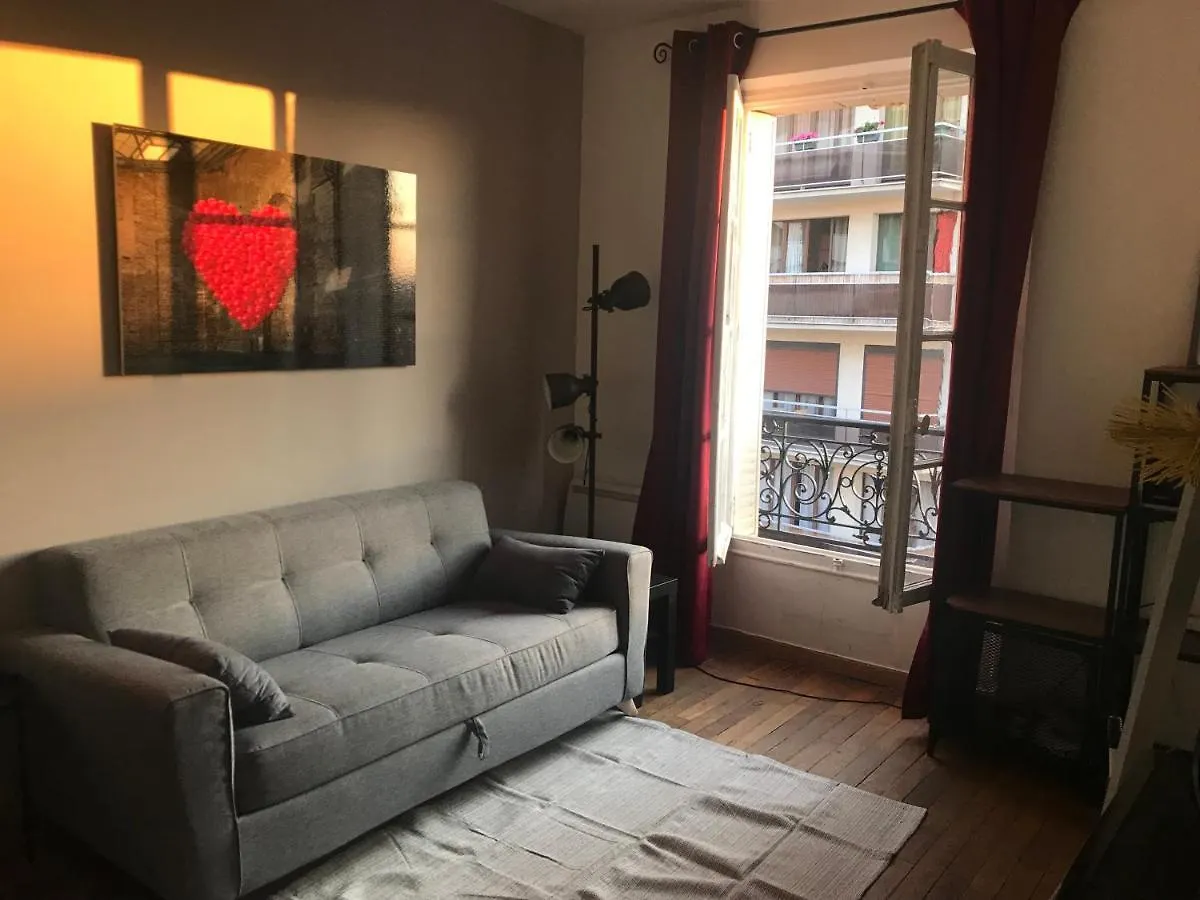Appart Douillet Paris 11